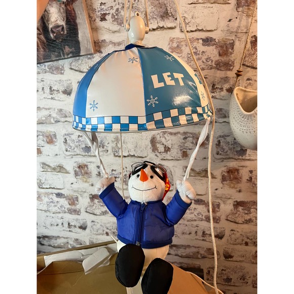 JC PENNY- Home Collection Parachuting Holiday Figures Snowman With Goggles - Picture 4 of 7